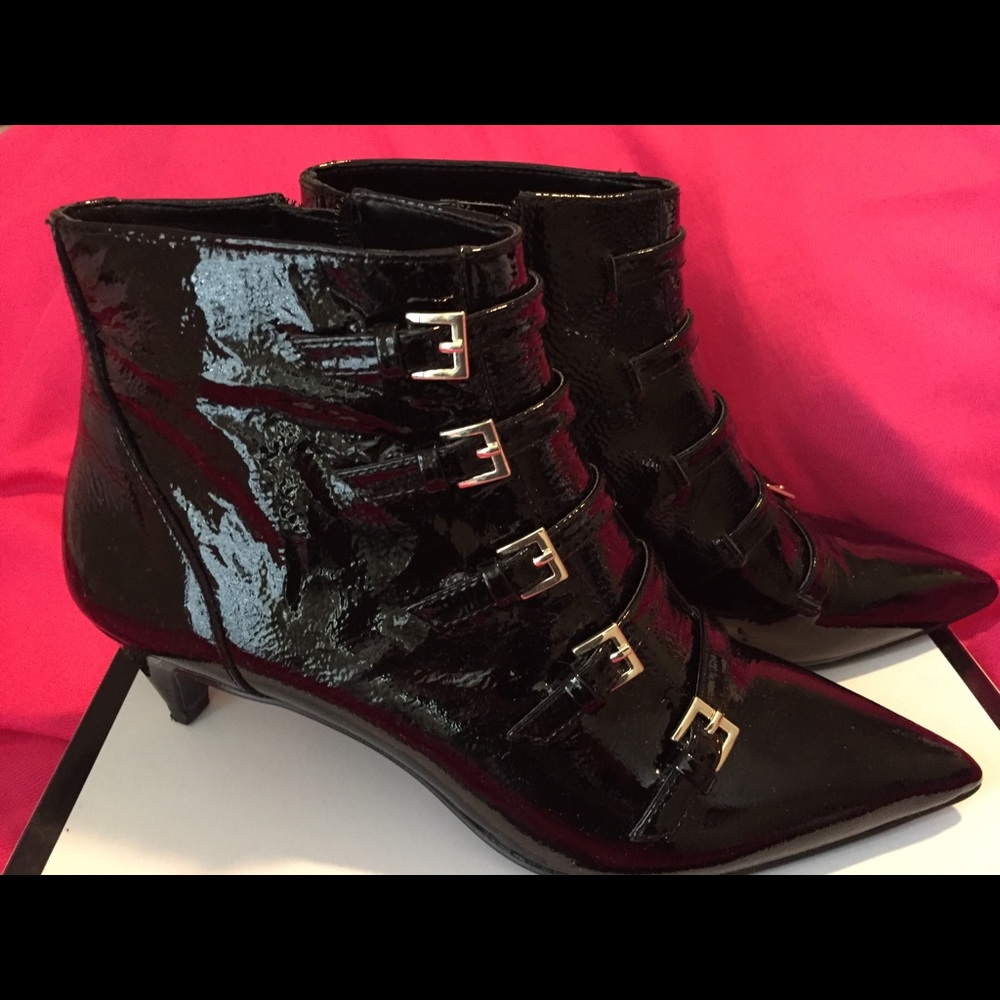 Nine West kitten heel ankle boot
